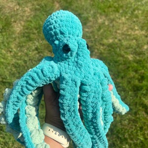 Crochet Octopus Plush – Handmade Amigurumi Toy – Soft Stuffed Octopus – Baby Shower Gift – Cute Ocean Animal Nursery Decor
