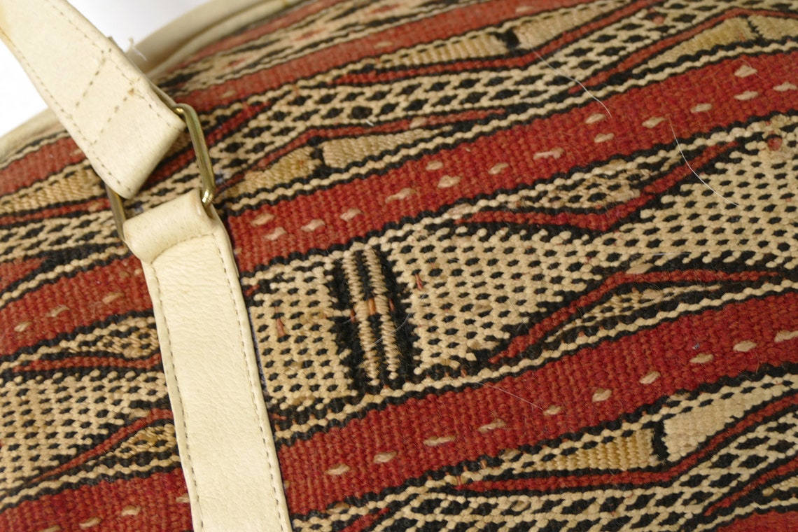 Vintage Berber Kilim Wool & Leather Handbag, Moroccan, 8 x 12 inches, Colorful Textile, Handcrafted Tote, Ethnic Art, Satchel, foto 2 di 4