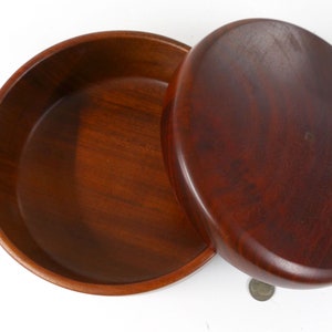 Rosewood Bowl Box with Lid - 9 x 3.5&quot; Round, Vintage - Wooden Home Furnishing, Kitchen Items