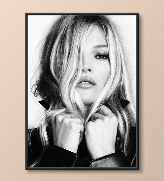 ケイトモスポスター ブラック Kate Moss 1st Edition - Wooden Framed Print – Limitless Together