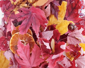 Autumn Potpourri: handmade colourful blend with orange and cinnamon scent. Fall Potpourri with red & yellow leaves + orange slices