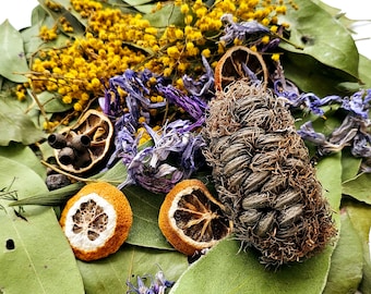 Australiana Potpourri. Rustic blend of native Australian foliage and flowers with lemon myrtle and eucalyptus essential oils