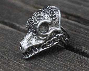 Morior Invictus Skull Ring