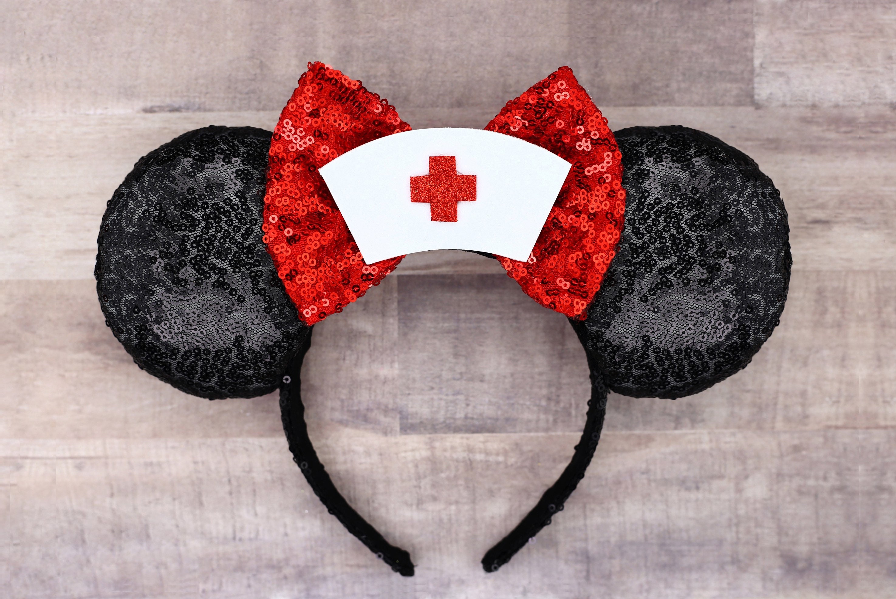 Nurse Themed Minnie Mouse Ears Headband Minnie Nurse Ears - Etsy main image 2