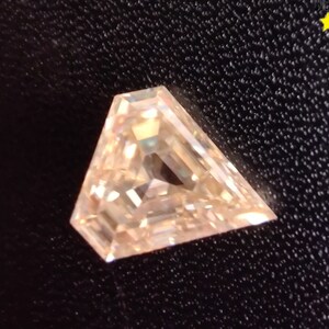 9.5x9x5.9mm Diamond Cut Moissanite Stone Yellow color Moissanite Loose Gemstone For Ring, Earring, Pendant, Jewellery Gift (Wholesale Price)