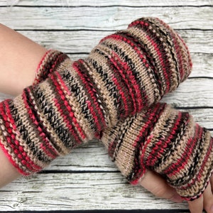 Wool Fingerless gloves, Arm warmers, Womens Long Fingerless Mittens, Wrist warmers, Hand warmers immagine 2