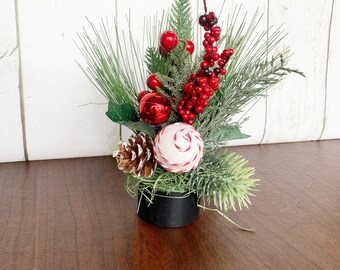 Christmas Bottle Bouquet Clip, Holiday Hostess Gift, Silk Floral Attachment