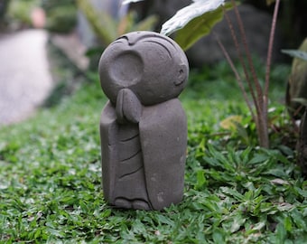 Escultura de piedra Jizo de 20 cm, Buda Jizo, Jizo japonés, Guardián Jizo, Estatua de piedra, Hecha a mano, Tallada a mano, Decoración de jardín