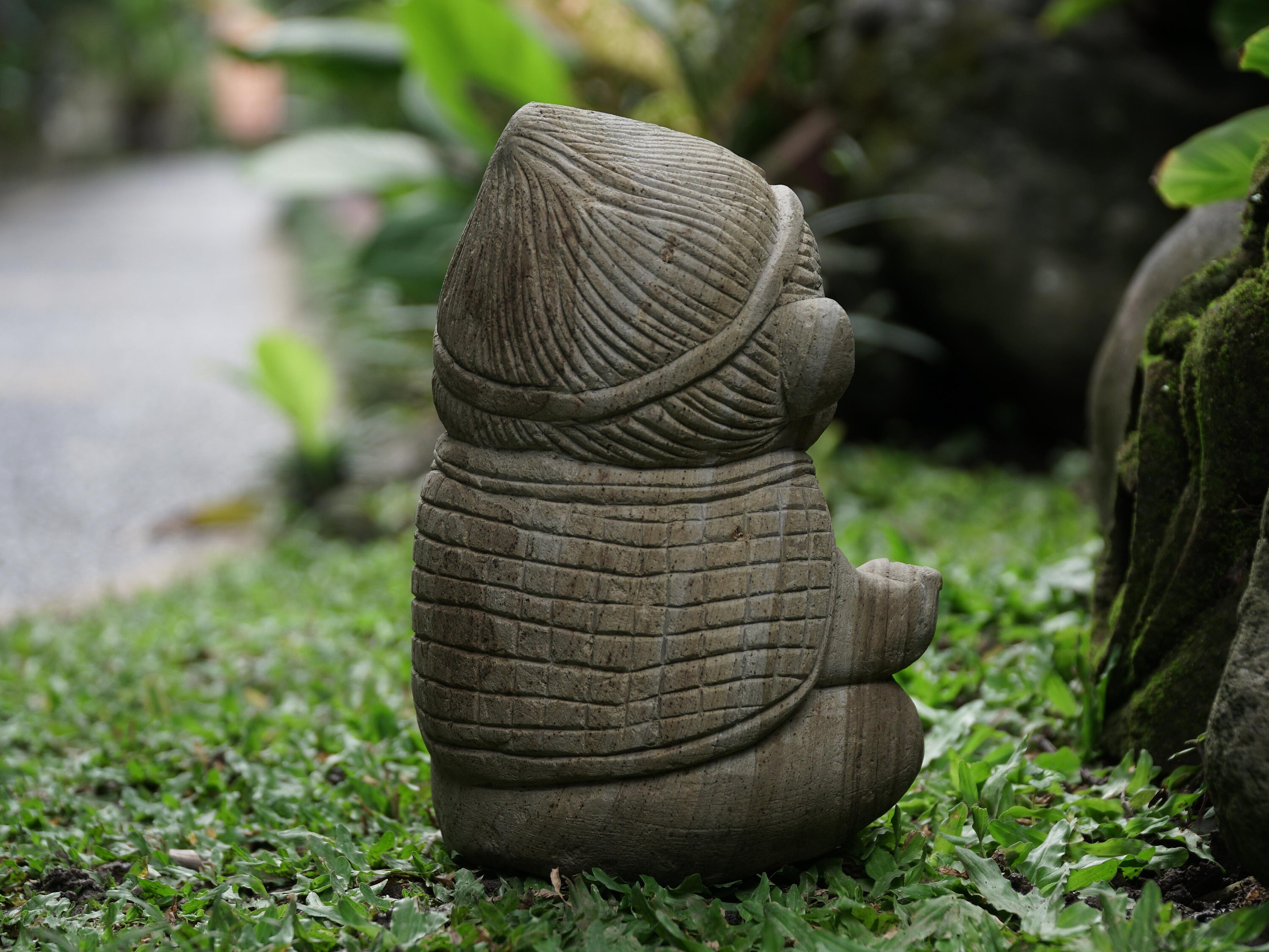 石の猿王瞑想彫刻 7.8インチ - 20 cm、石像、猿のフィギュア、猿愛好家