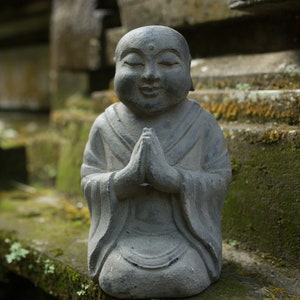 Praying Buddhist Monk Sculpture, Figurine, Jizo Buddha, Buddha Statue, Buddha Figurine, Buddha Jizo, Zen Statue, Japanese Buddha