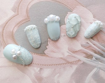 Princesa Alicia - Presiona las uñas de gel falsas / Kawaii Cute Baby Blue Elegant Pearls