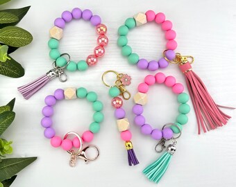 Silicone Beaded Wristlet Keychain, Beaded Keyring Charm Bracelet, Charm Bracelet, Friendship Bracelet, Pink Bangles, Cute Mermaid Theme Gift