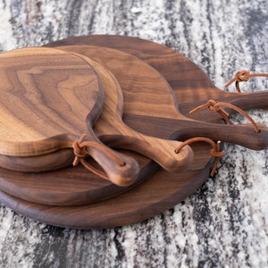 Round Charcuterie & Cheese Boards Circle Black Walnut image 4