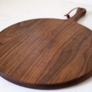 Round Charcuterie & Cheese Boards Circle Black Walnut image 7