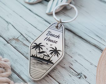 Beach House Keychain • Vacation Home Key Fob • Retro Metal Key Holder