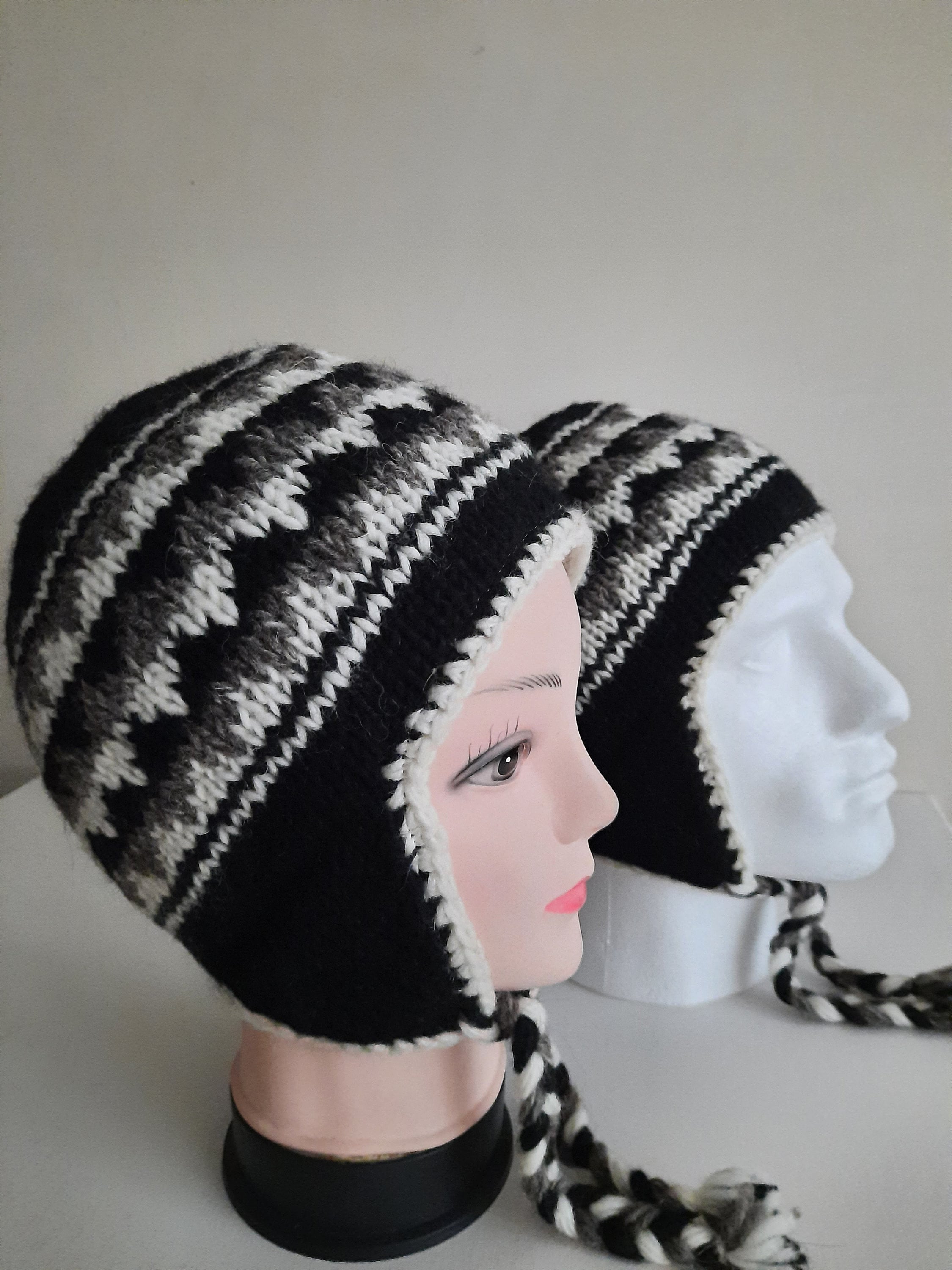 Hand Knit Wool Earflap Hat: Unisex Sherpa Fleece Lined  display picture 1