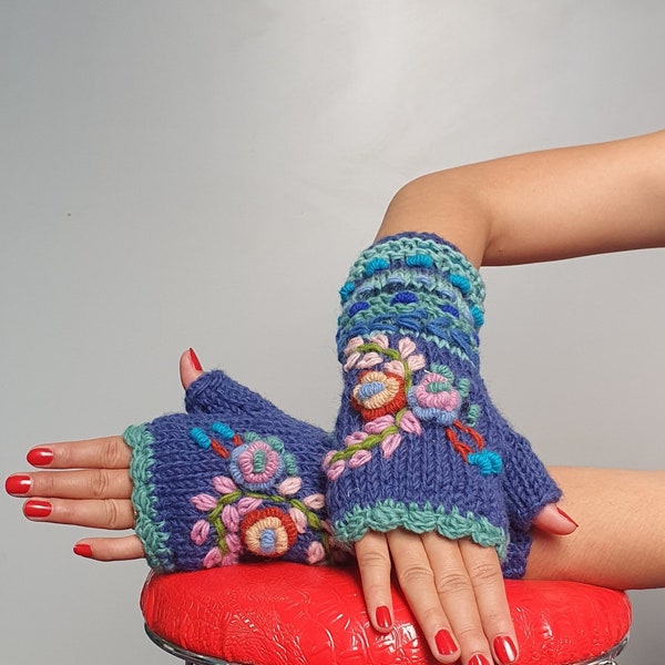 Hand Knitted Wool Mittens: Sherpa Fleece Lined, Floral Design