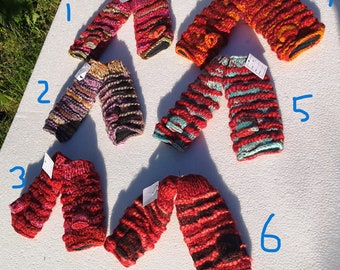 Gloves Gift ExtraWarm Hand Knitted Sherpa Woollen HandwarmerFleece Lined with Unique Design 100 percent wool Handmade cosy trendy mitten