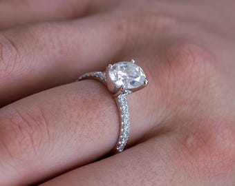 Oval Cut Lab Grown Diamond Engagement Ring, 14k Gold, Side Diamonds