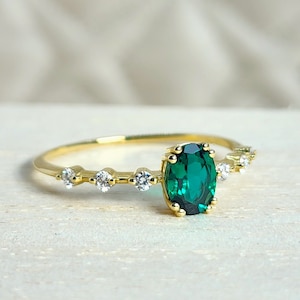 Colombian Zambian Emerald Diamonds Engagement Ring for Wife to Be Oval Cut Dainty Ring