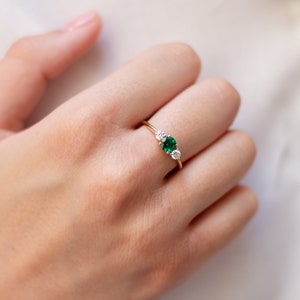Emerald Engagement Ring for Women - Lab Grown Diamond Accented Gold Wedding Band - Minimalist Valentines Gift for Her