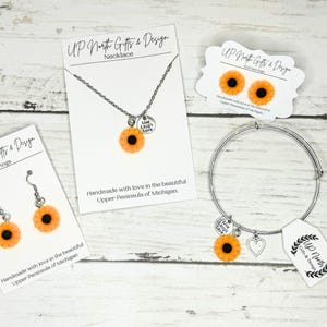 Sunflower Jewelry Set With Necklace, Earrings and Bracelet