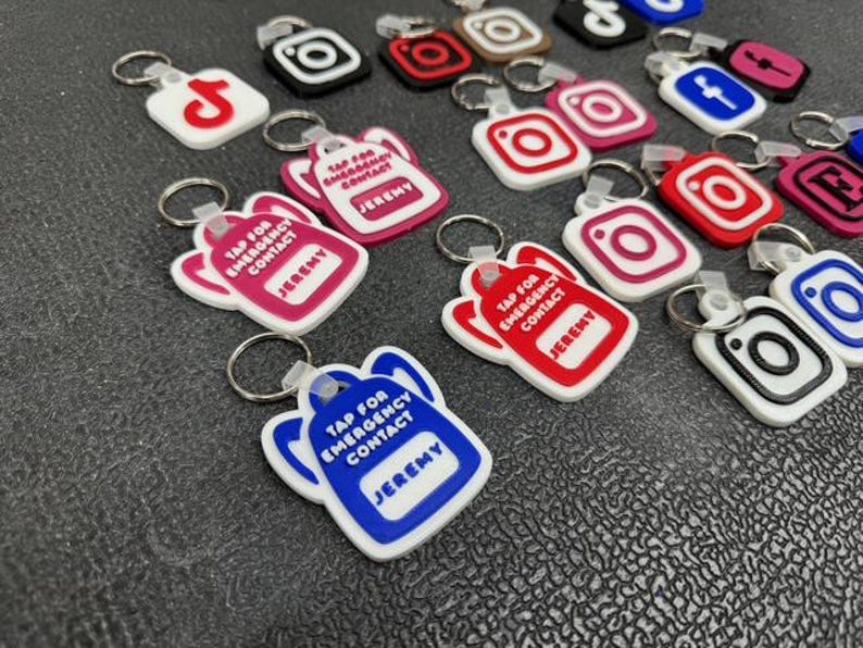 Nfc Fan Keychains Personalized NFC Keychains -safety Tag-social Media Links-bag ...