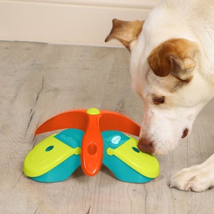 Dog & Cat Puzzle Toys Slow Feeder for IQ Training, Height Adjustable Dog  Treat Dispenser Pet Puzzle Feeder – HiFuzzyPet