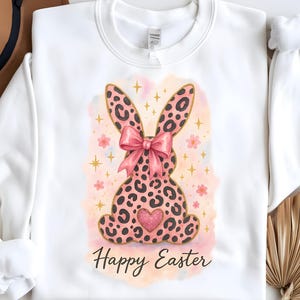 Rosa leopardmönstrad kaninsilhuett PNG | Påskdesign | Trendig kaninrosa rosett | Klistermärke, tröja, t-shirt, kudde, mugg, present till henne | DFT