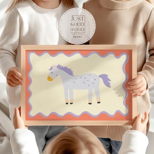 Poster Kinderzimmer Pferd · Lila Pony mit Punkten · Niedliches Tierposter für Mädchenzimmer & Babyzimmer · Skandi Deko · Print ohne Rahmen