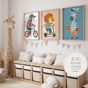 Divertido póster del mundo animal para habitación infantil · Idea de regalo para niños · Mono ciclista · Diversión en patinete eléctrico · Cebra elegante · Impresión decorativa sin marco