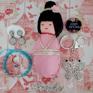 Japanese doll surprise ball, kokeshi doll surprise ball, surprize ball,  gift,  gift for her, prizes, birthday gift, birthday idea, favor.