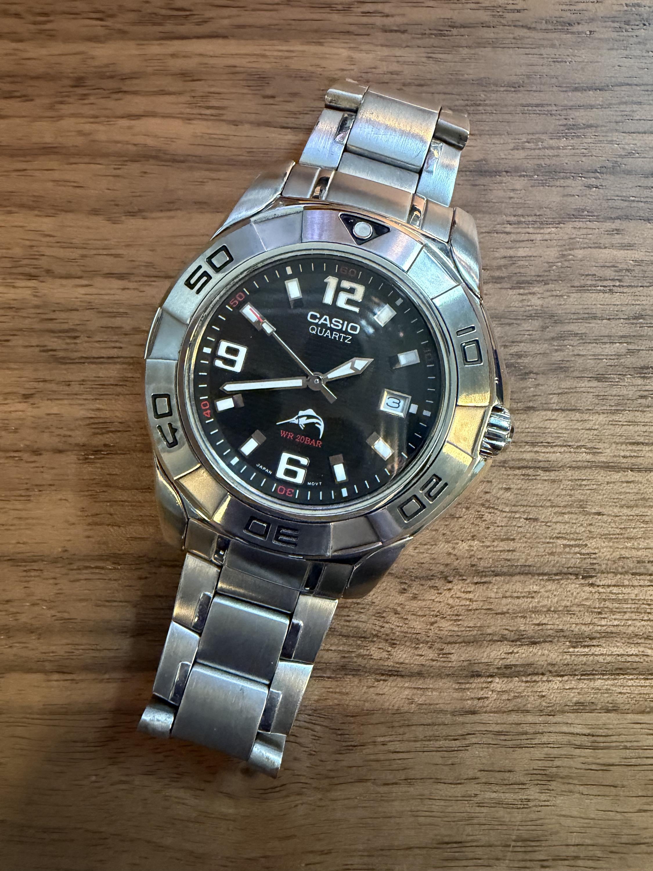美品【CASIO】カシオ『MDV-100 』カジキ ダイバー 200BAR ビンテージ カシオ MDV-100 ダイバーズウォッチ 200m クォーツ
