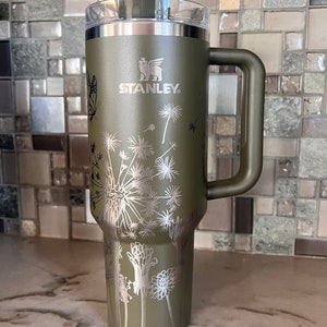 Stanley - MAGNOLIA COPPER + CREAM - 40 oz Adventure Quencher Travel  Tumbler- NWT