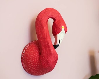 Tête de flamant rose en papier mâché, Piper