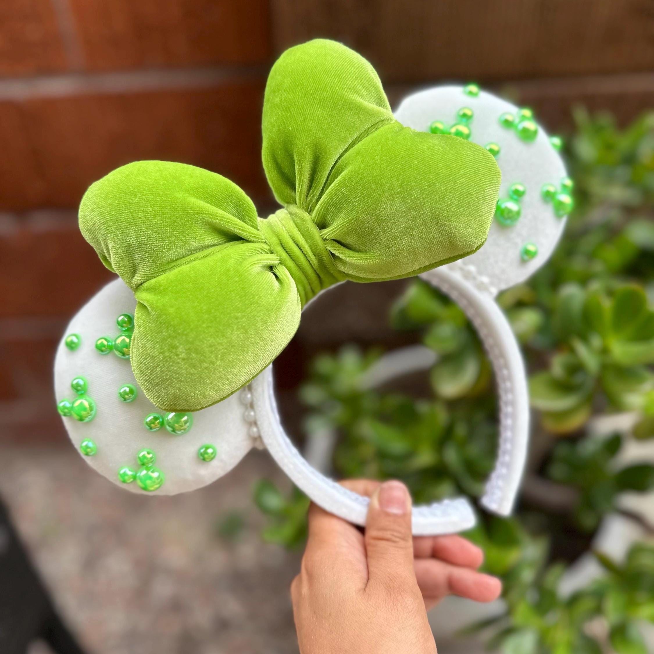 Green Velvet Ears Mickey - Etsy display picture 1