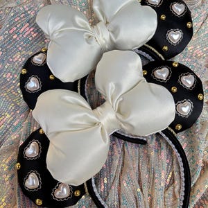Adore Valentine’s Minnie Ears