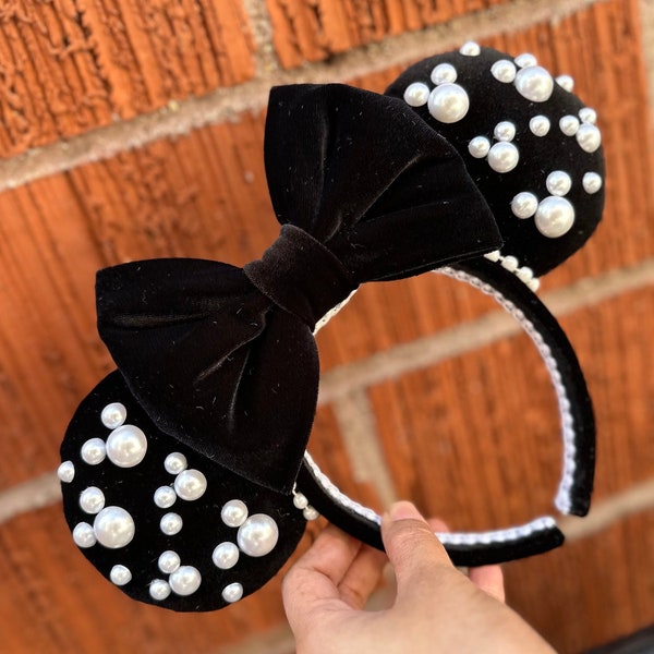 Black Velvet Pearl Minnie Ears