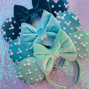 Pearl Velvet Minnie Ears