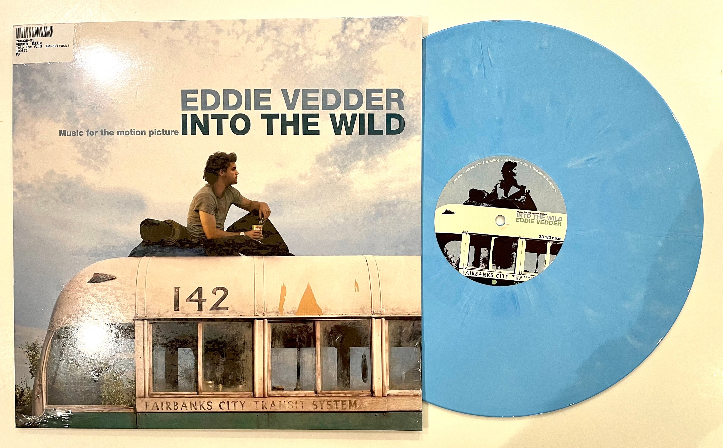 イントゥザワイルド　レコード　Eddie Vedder Eddie Vedder SIGNED Into the Wild LP Vinyl 2010 Movie RARE