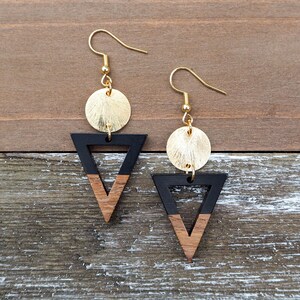 Wood & Black Resin Triangle Earrings with Disc | Boho Hippie Wooden Earrings | Hypoallergenic Resin and Wood Earrings | Trendy Gift for her