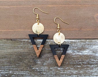 Wood & Black Resin Triangle Earrings with Disc | Boho Hippie Wooden Earrings | Hypoallergenic Resin and Wood Earrings | Trendy Gift for her