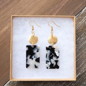 Black & White Statement Earrings with Disc | Eco-Friendly Acetate Earrings | Cute Lightweight Earrings | Hypoallergenic, Trendy Gift for her