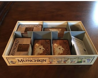 Porte-cartes Munchkin Box | Munchkin | Accessoires Munchkin | Cartes Munchkin | Accessoires de jeux de société