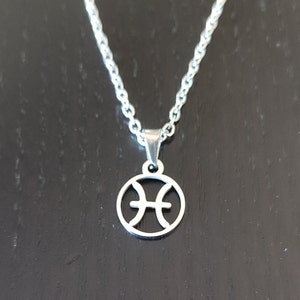 Necklace sign of the zodiac Pisces