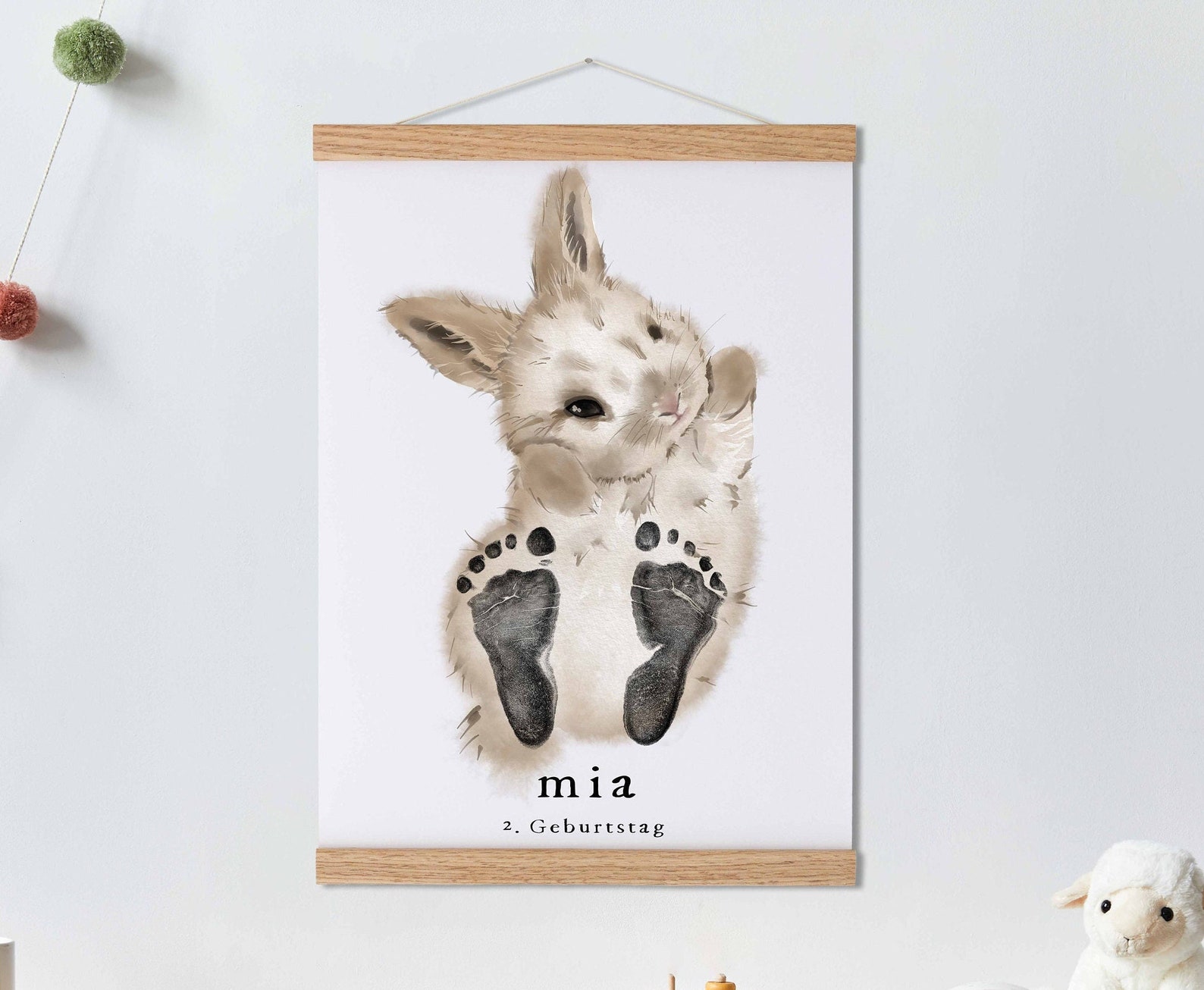 Pampers 9 Personalisiertes Baby-Geschenkset Mit Fußabdruck – 5-teilig Mit Bodysuit, Mütze & Mehr In Weiß Personalisiertes Baby Set