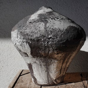 Handmade Textured Ceramic Vase: Scandinavian Modern Decor