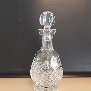 Decantador de vino de cristal de Waterford con base estampada, raro
