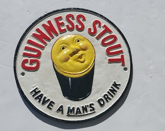 Decorazione murale vintage in ghisa con pubblicità della stout Guinness