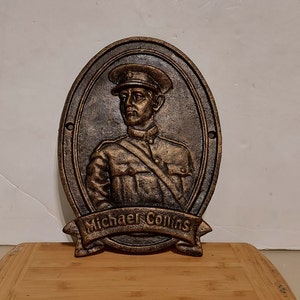 Cast metal bronze effect Michael Collins wall plaque/Michael Collins irish hero/Michael Collins ireland sign/Ireland souvenir/ireland gift